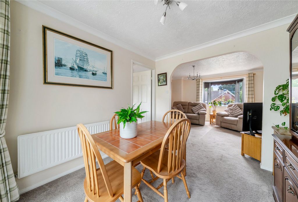 Property photo 2 of 12 Dining/Living
