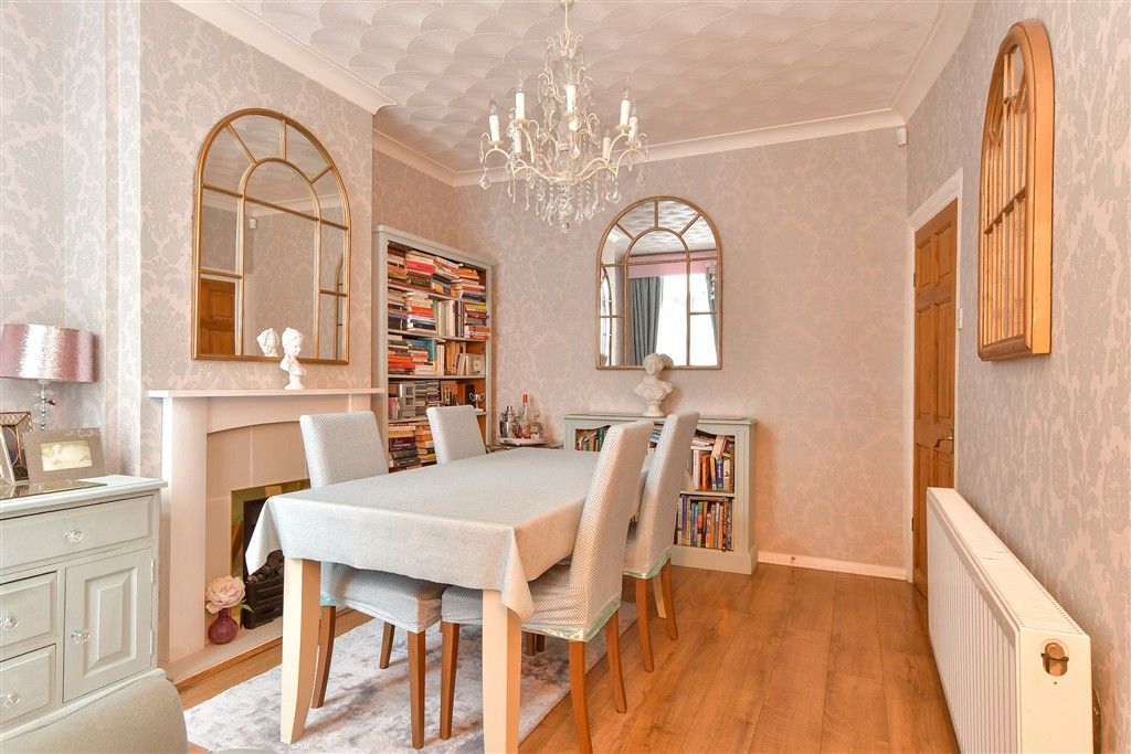 Property photo 3 of 8 Dining Room