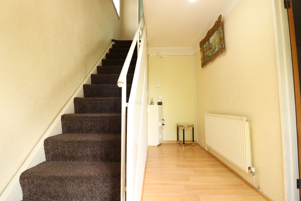 Property photo 2 of 13 Gallery