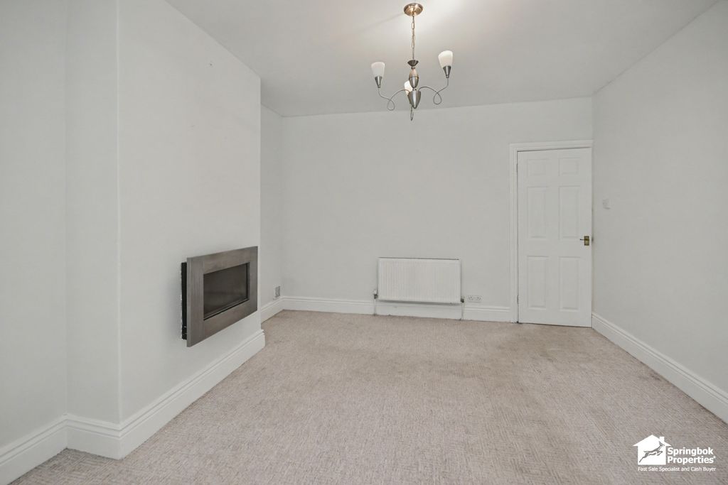 Property photo 3 of 15 Image 2