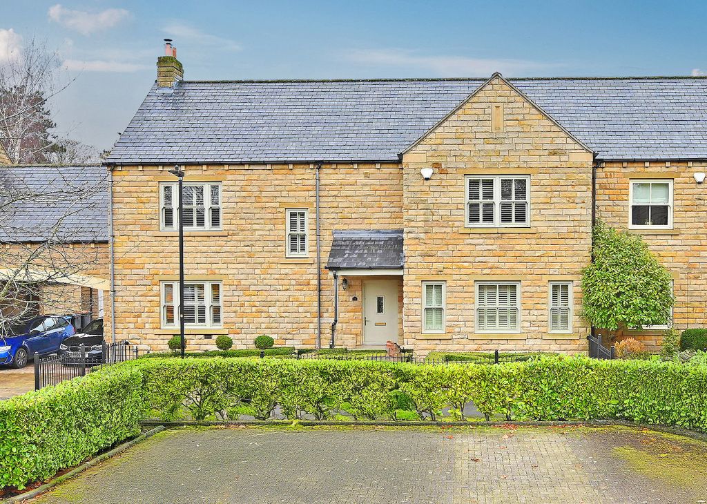 Property photo 1 of 25