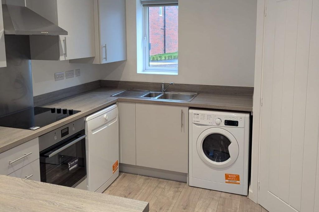 Property photo 3 of 12 4537.Jpg