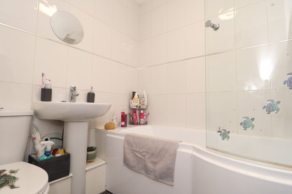 Property photo 3 of 4 Picture No. 01