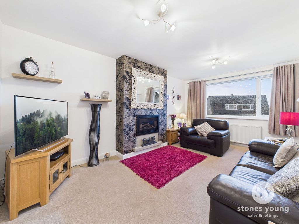 Property photo 3 of 23