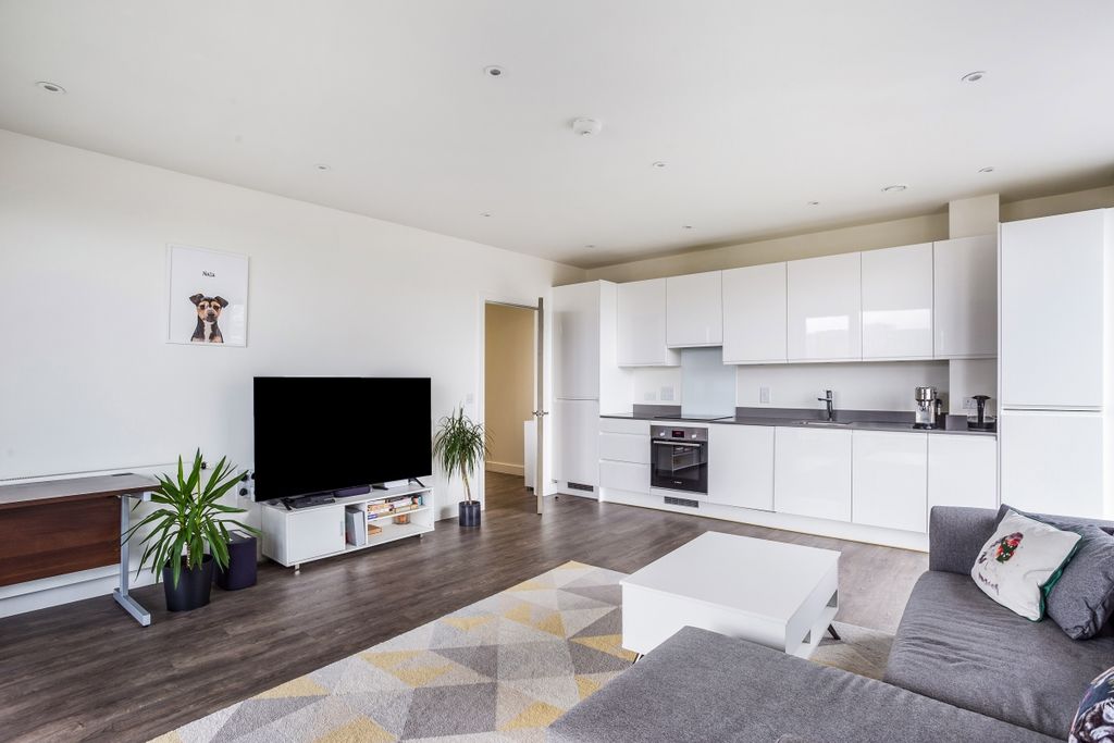 Property photo 1 of 28 Reception