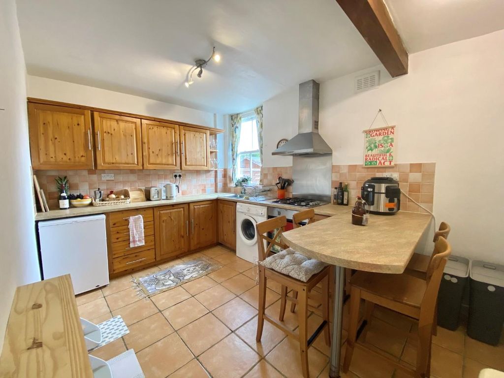 Property photo 3 of 17 4.Jpg