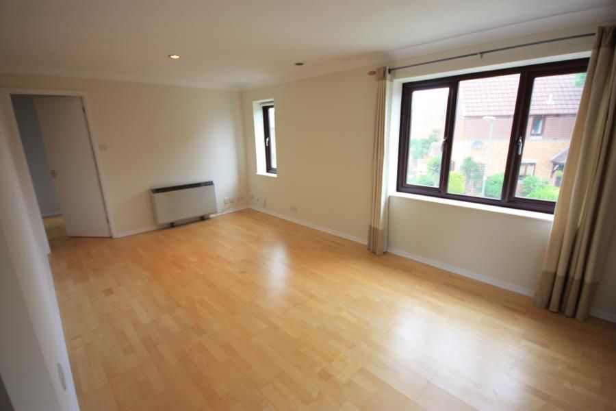 Property photo 3 of 7