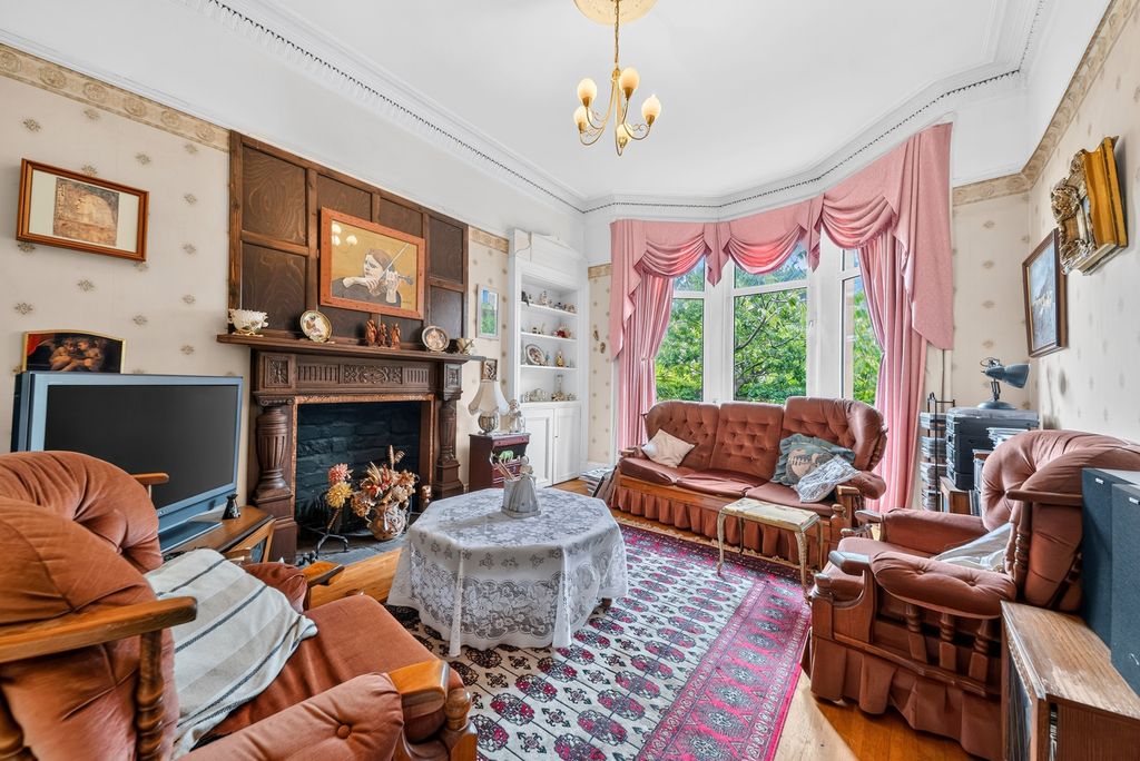 Property photo 2 of 28 Pbox-Img.Jpg