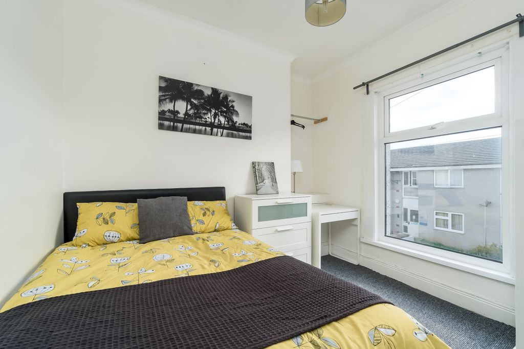 Property photo 1 of 5 0000