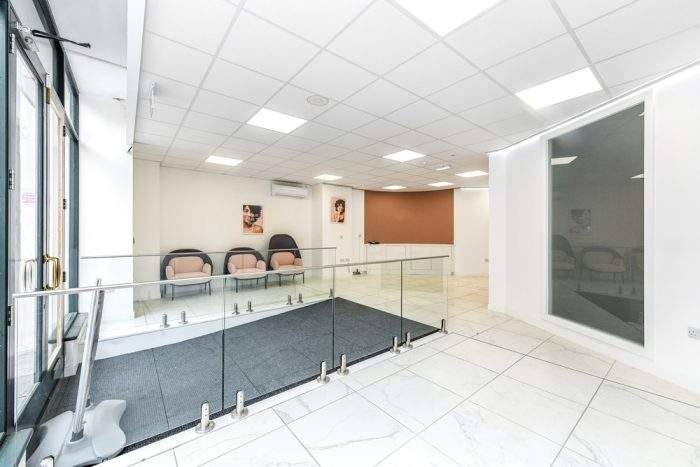 Property photo 3 of 6