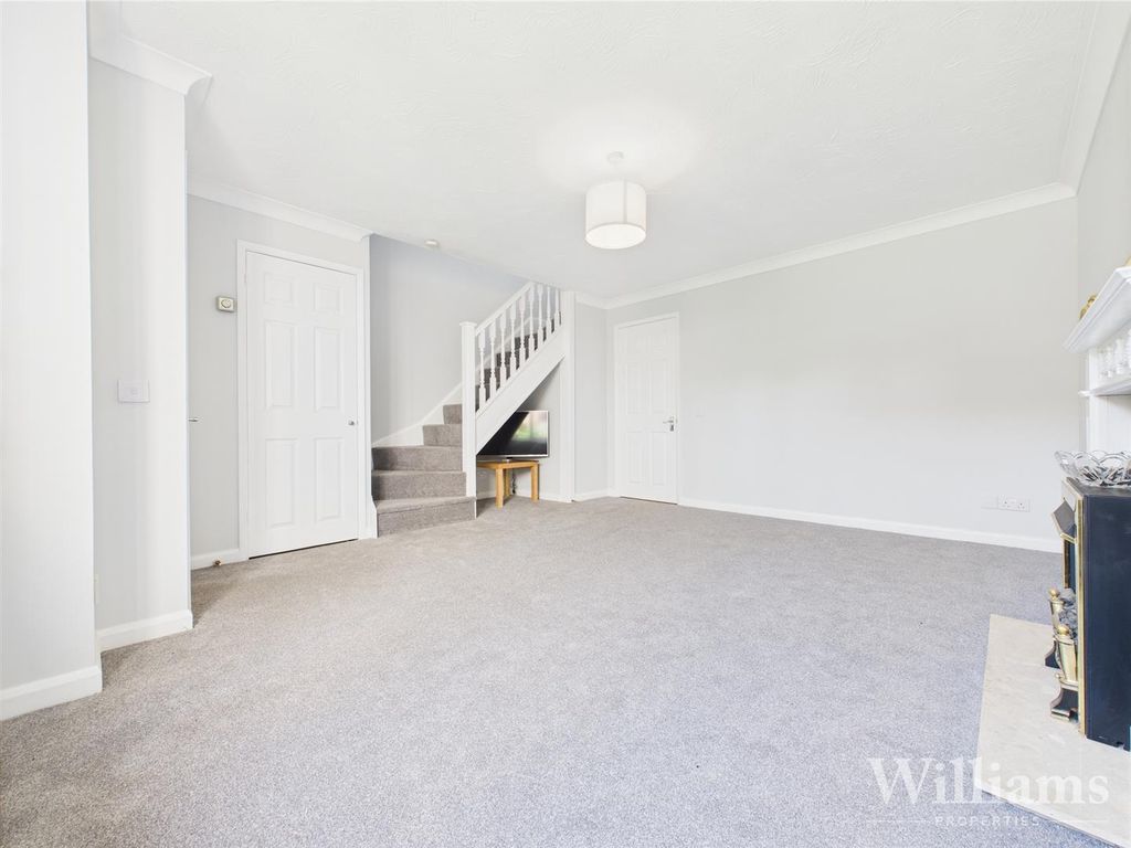 Property photo 3 of 17 Cam02861G0-Pr0391-Still013.Jpg