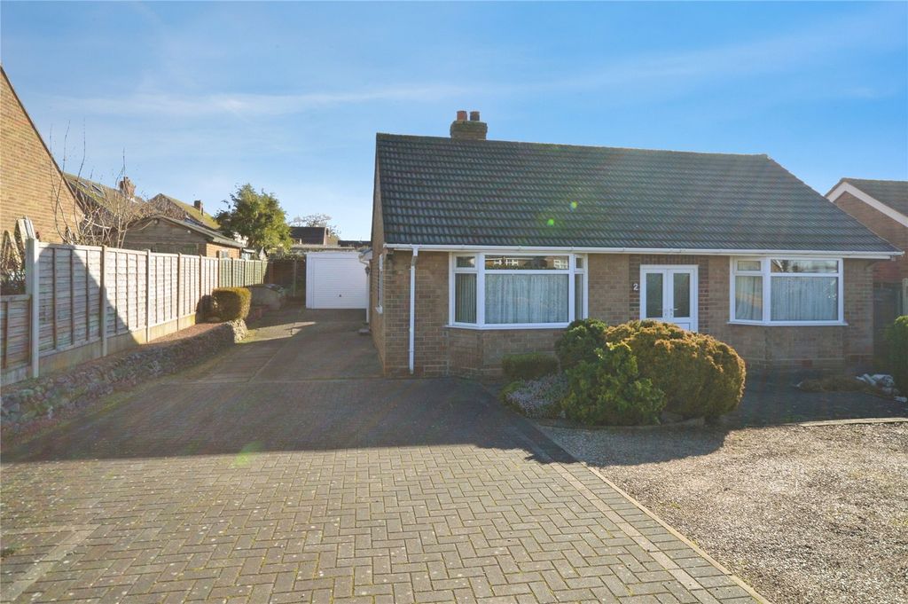 Property photo 1 of 14 Front