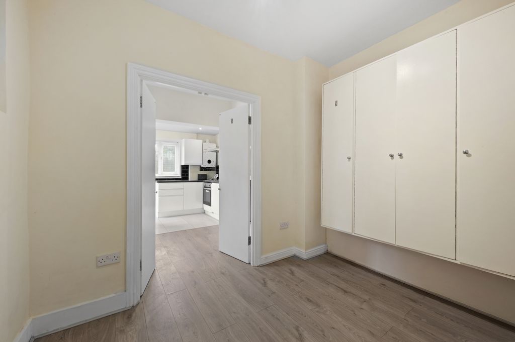 Property photo 2 of 10 Picture No. 01