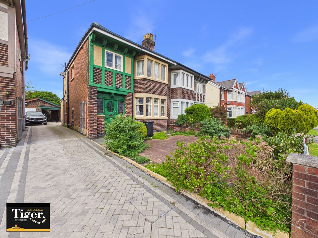 Property photo 1 of 23 Cam03440G0-Pr0594-Still019