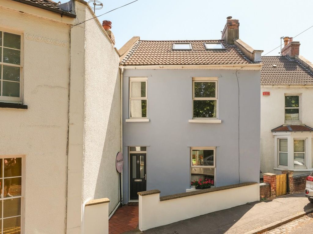 Property photo 2 of 35 Cnr50972.Jpg