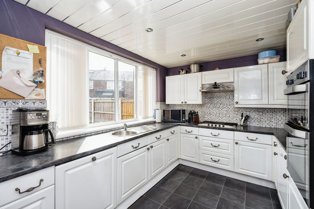 Property photo 3 of 15 Photography