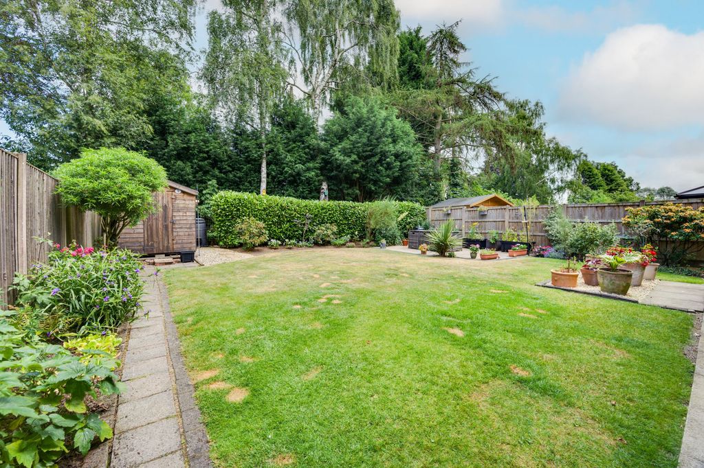 Property photo 2 of 26