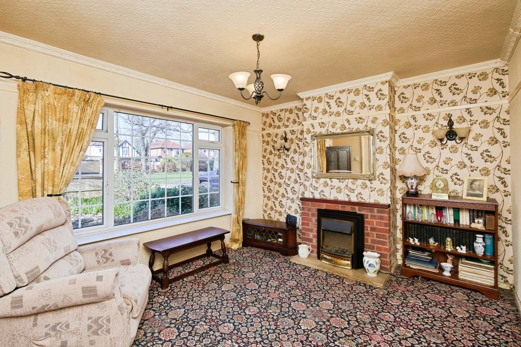 Property photo 2 of 17 Pbox-Img.Jpg