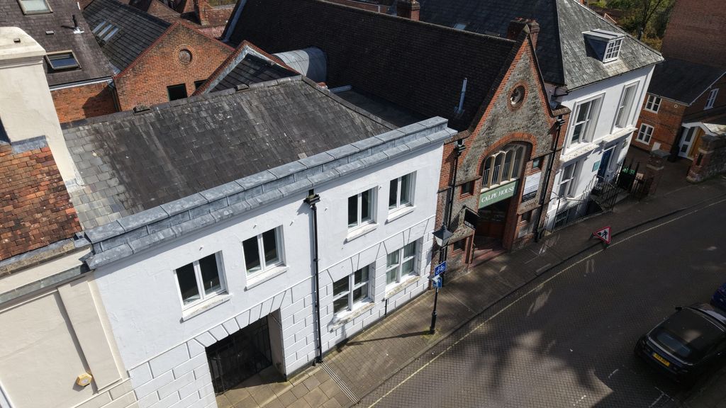 Property photo 3 of 10 Picture No. 20