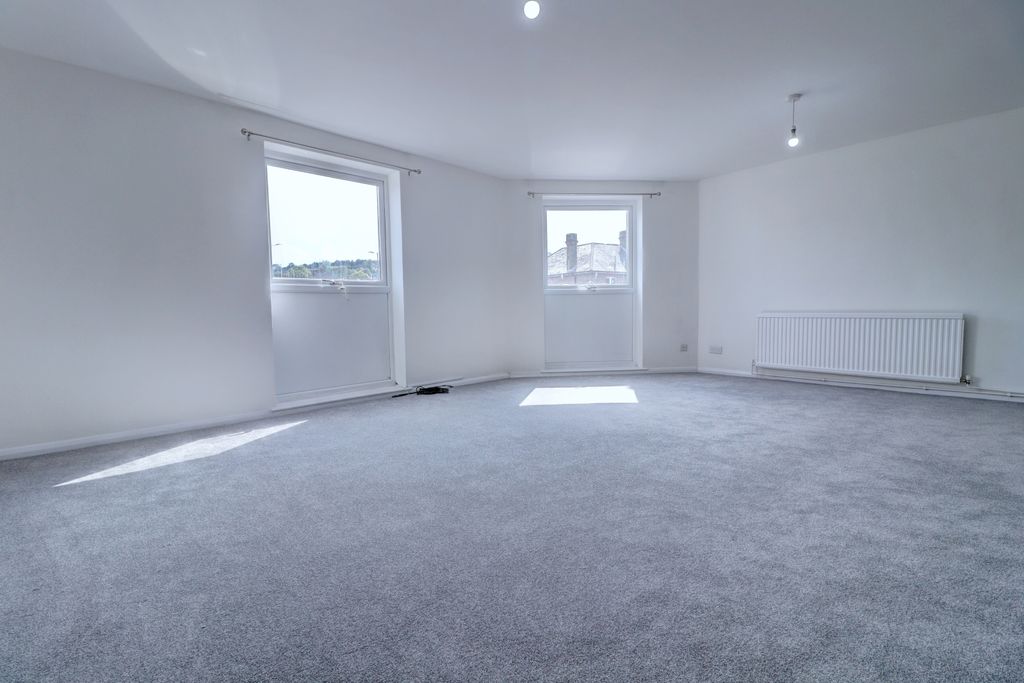 Property photo 3 of 10 Picture No. 07