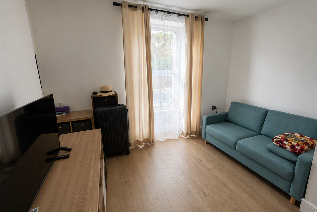 Property photo 3 of 5