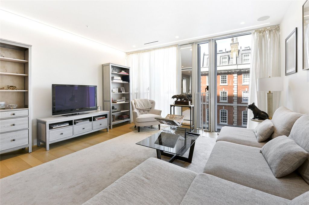 Property photo 3 of 19 Picture No. 52