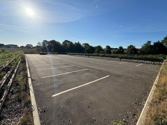 Property photo 1 of 4