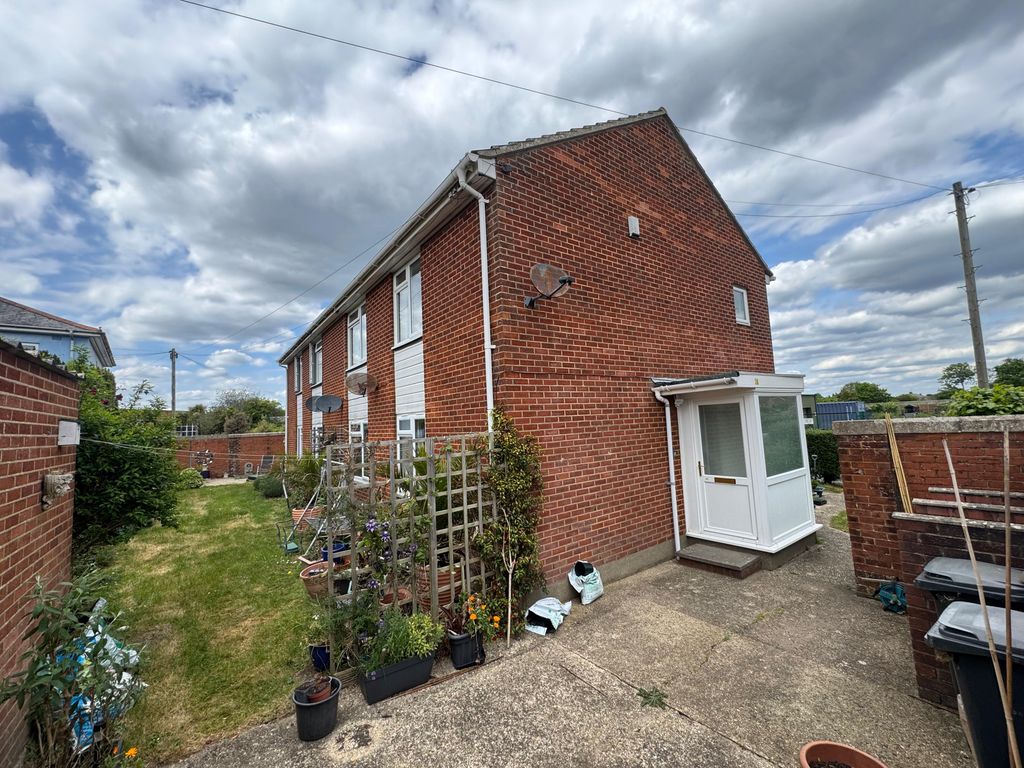 Property photo 1 of 12 R260528 212 - 2C Lingdale Road, Bournemouth, Dorset, Bh6 5La (2).Jpg