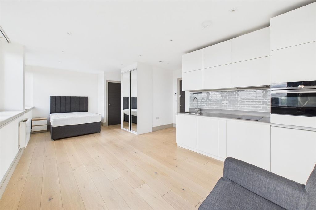 Property photo 1 of 7 1.Jpg