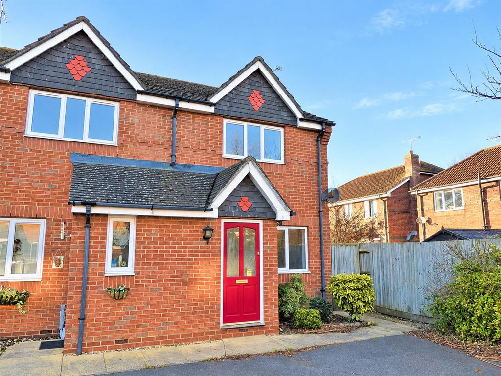 Property photo 1 of 9 9 Lilac Close.Png