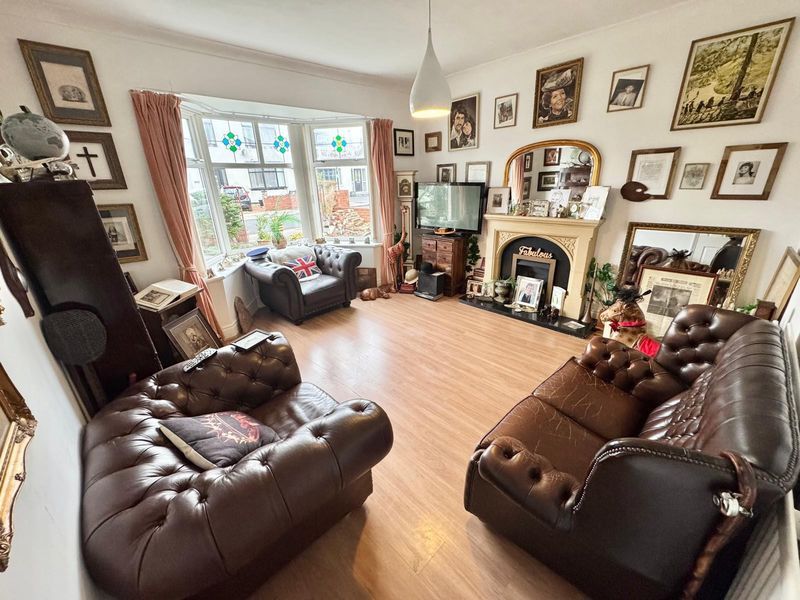 Property photo 2 of 17 Photo 2