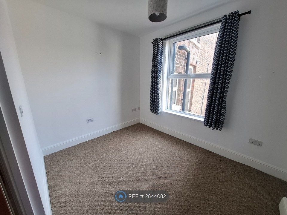 Property photo 2 of 3