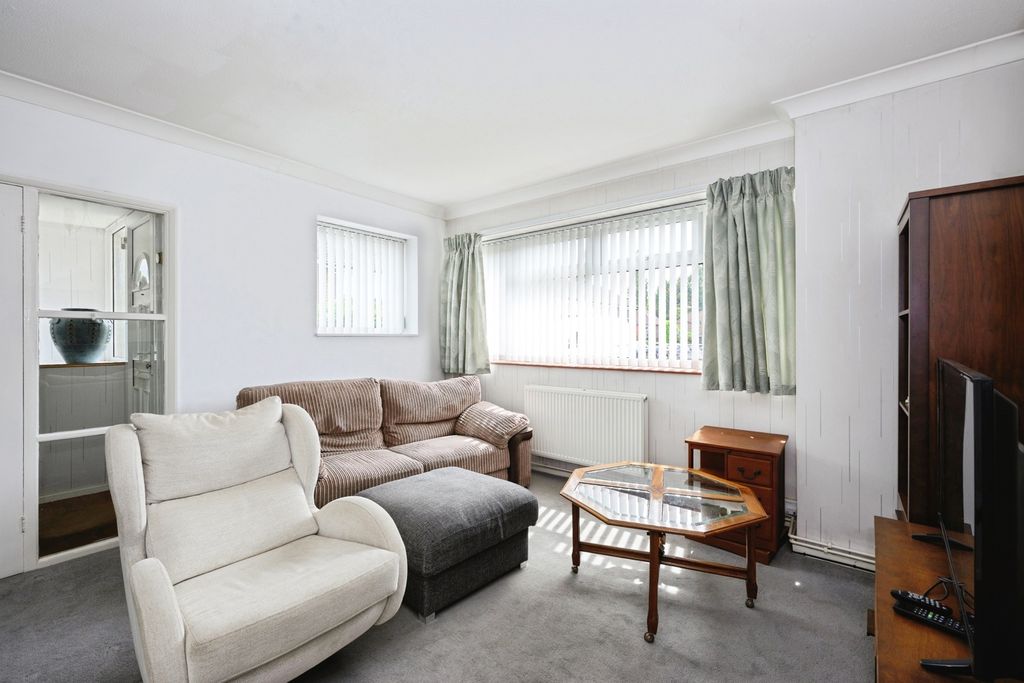 Property photo 3 of 14 Pbox-Img.Jpg