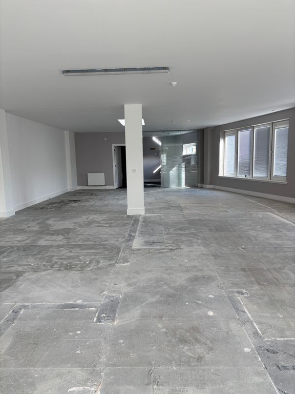 Property photo 3 of 4