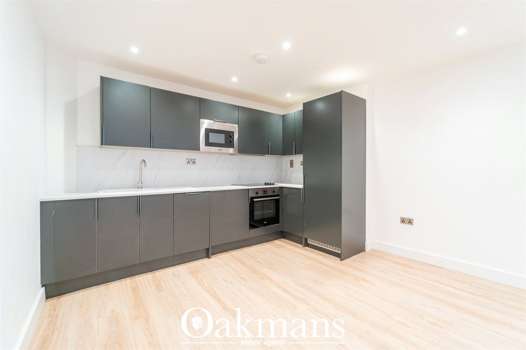 Property photo 3 of 14 Picture No. 06