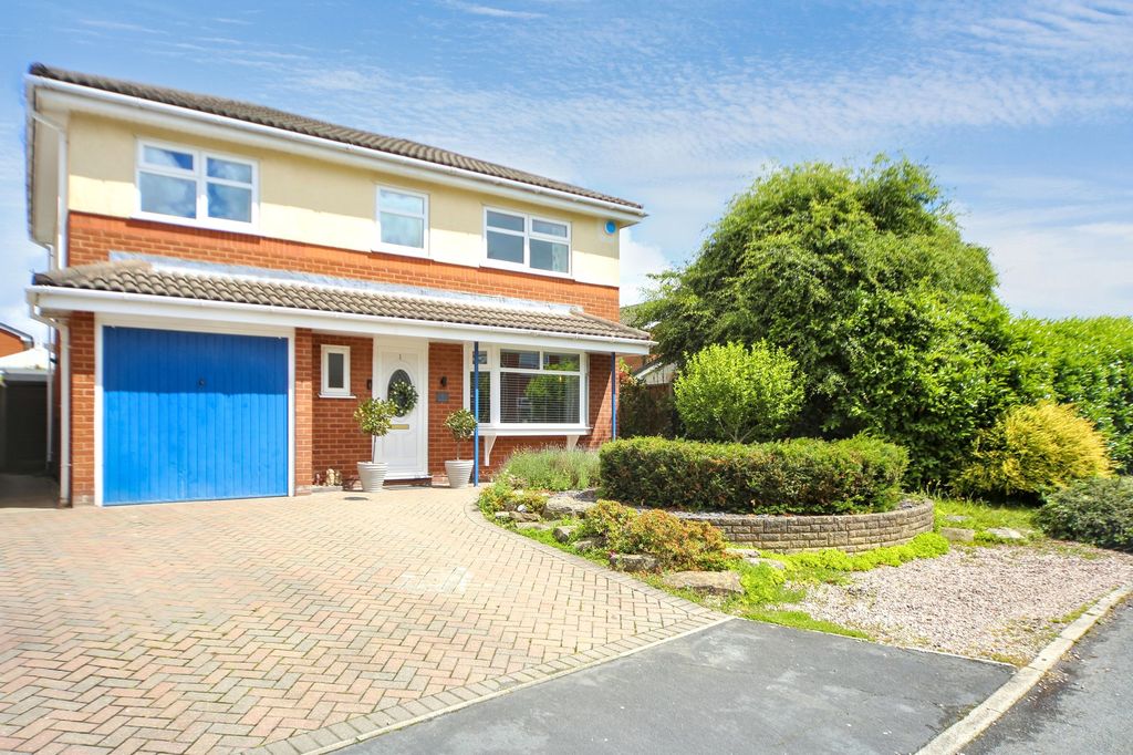 Property photo 1 of 25