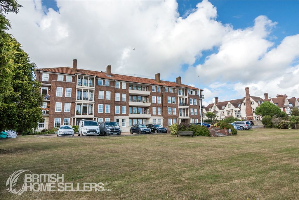 Property photo 1 of 17 1