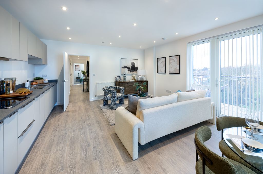 Property photo 2 of 16