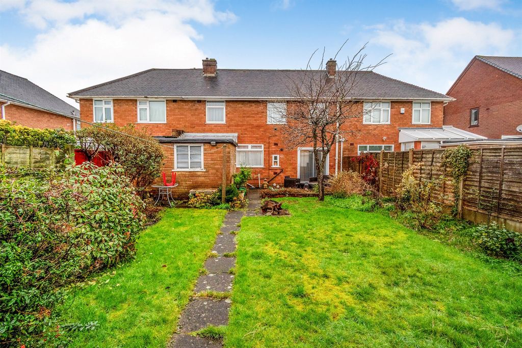 Property photo 2 of 17