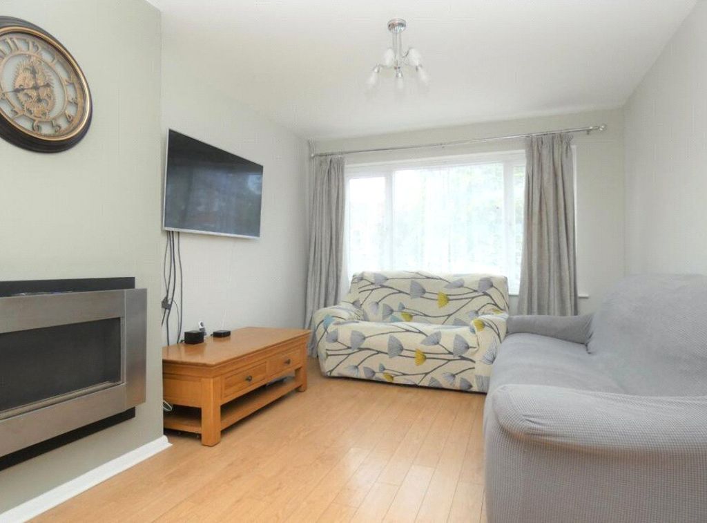 Property photo 2 of 8 Picture No. 01