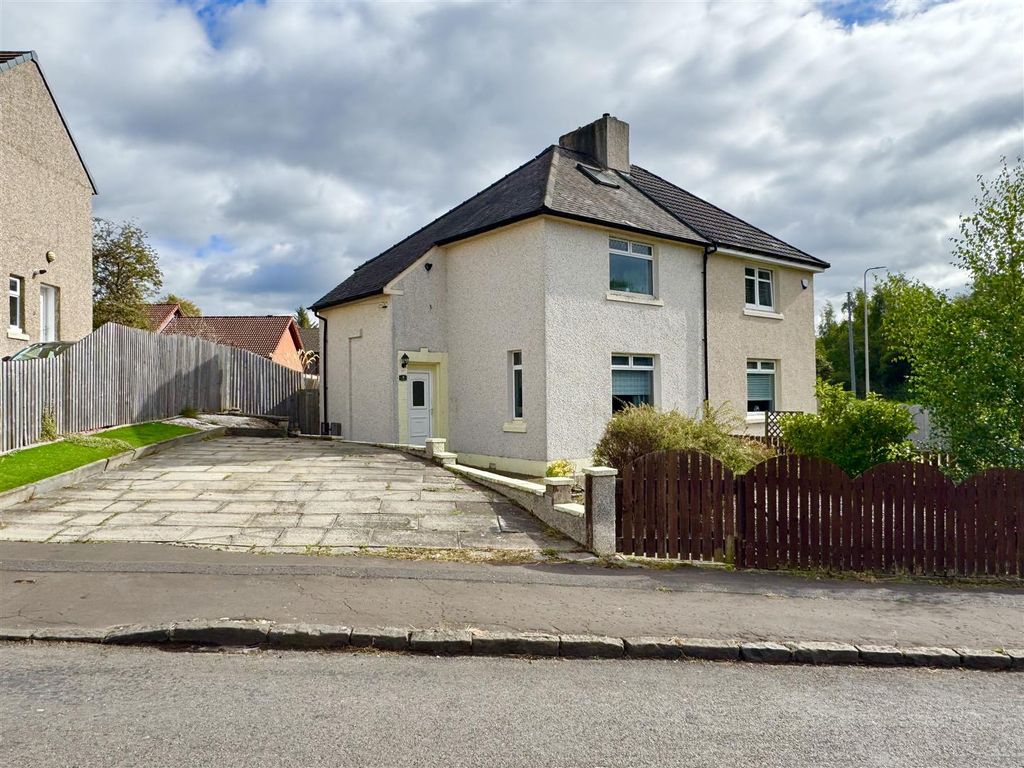 Property photo 1 of 14 External