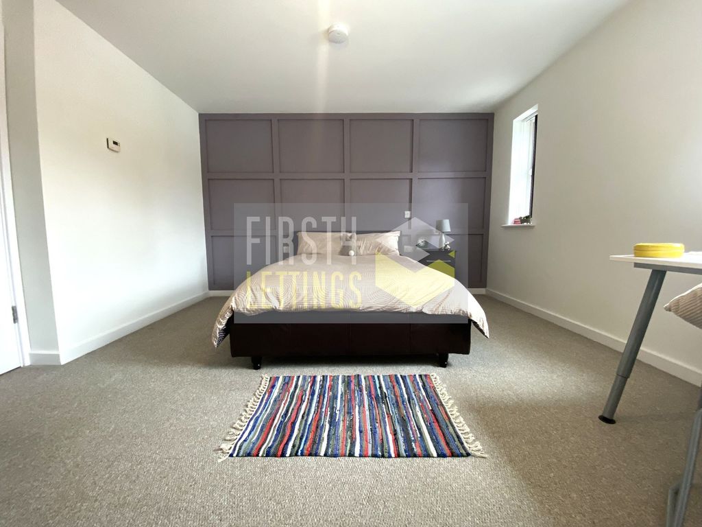 Property photo 2 of 21 Photo 9