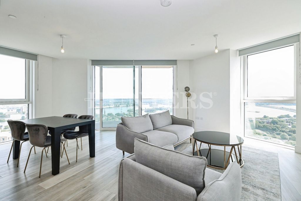 Property photo 2 of 27 Pbox-Img.Jpg