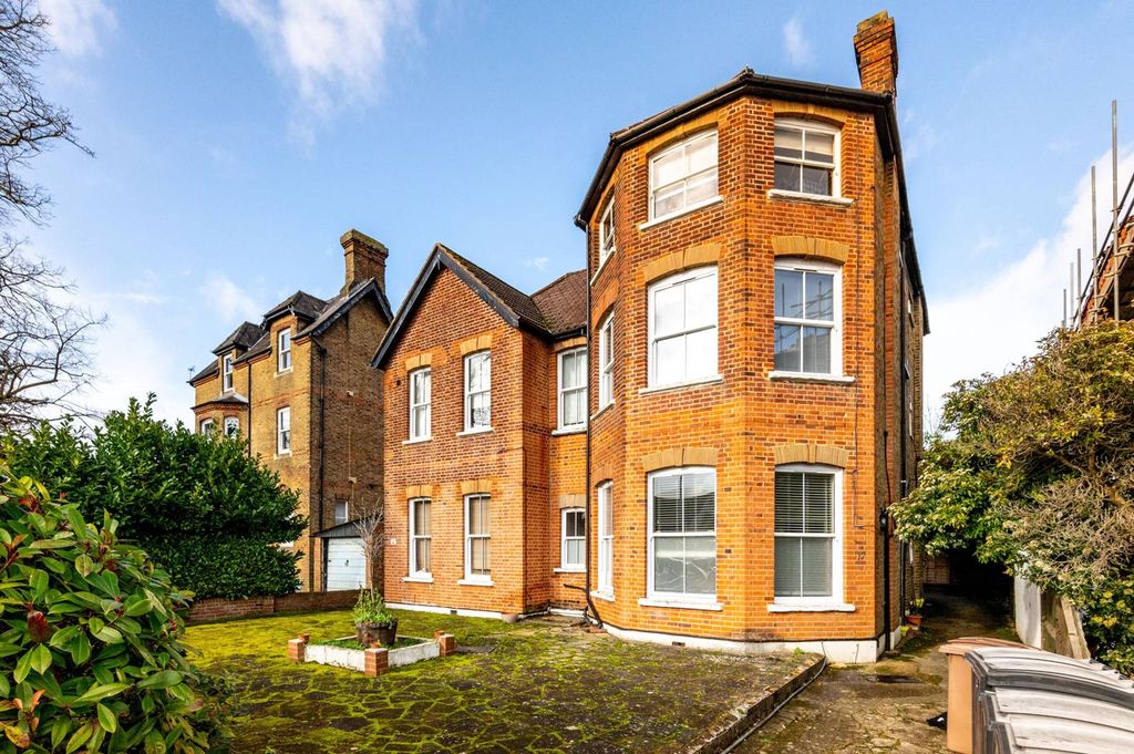 Property photo 1 of 6