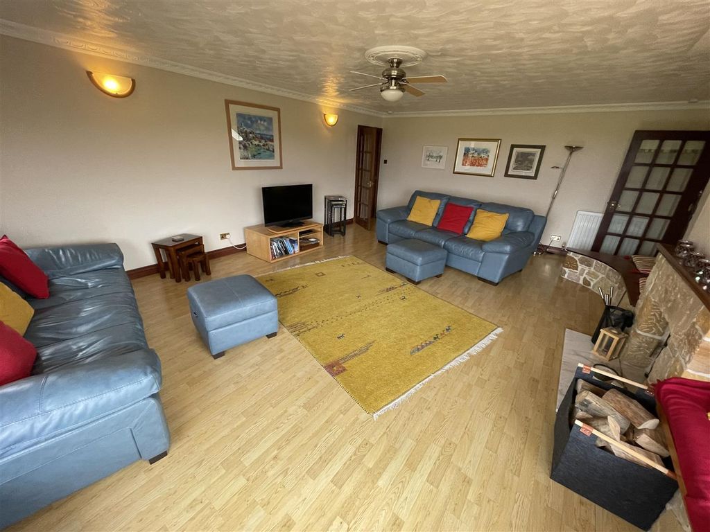 Property photo 2 of 42 Img_7430.Jpg