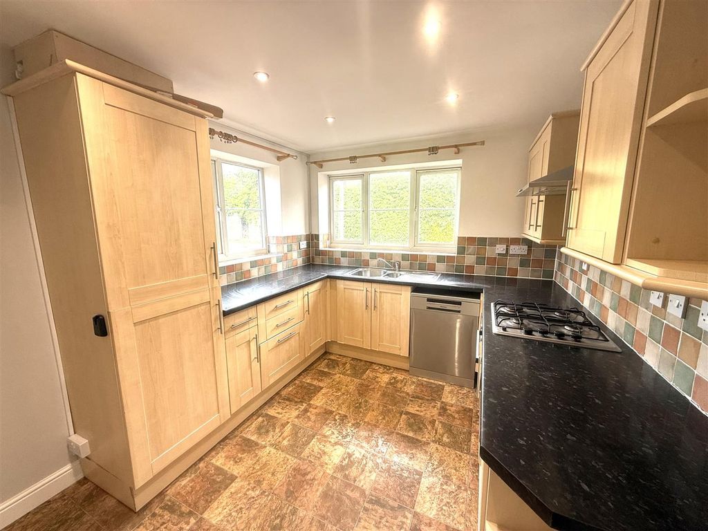 Property photo 3 of 16 Beck 4.Jpg