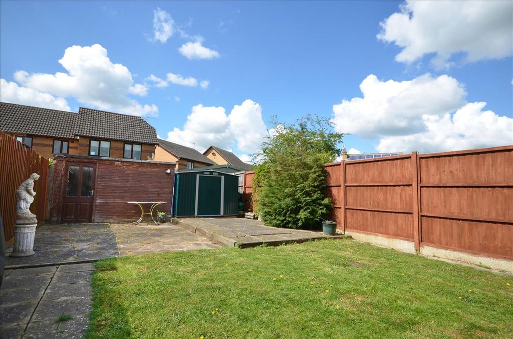 Property photo 3 of 10