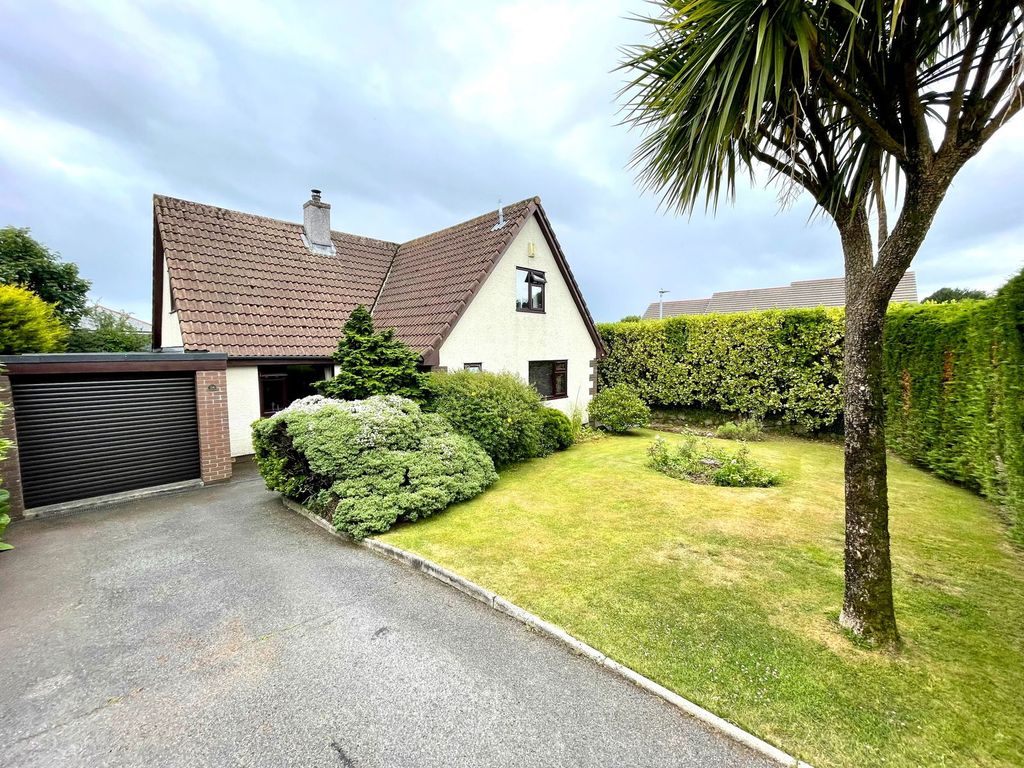 Property photo 1 of 25