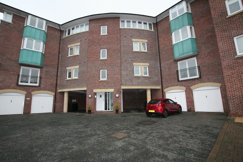 2 bed flat to rent Chester