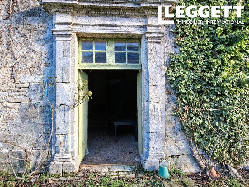 Property photo 3 of 10